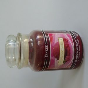 Yankee Candle “Raspberry Sorbet” Large Jar Candle Fruit Food Berry 22 oz